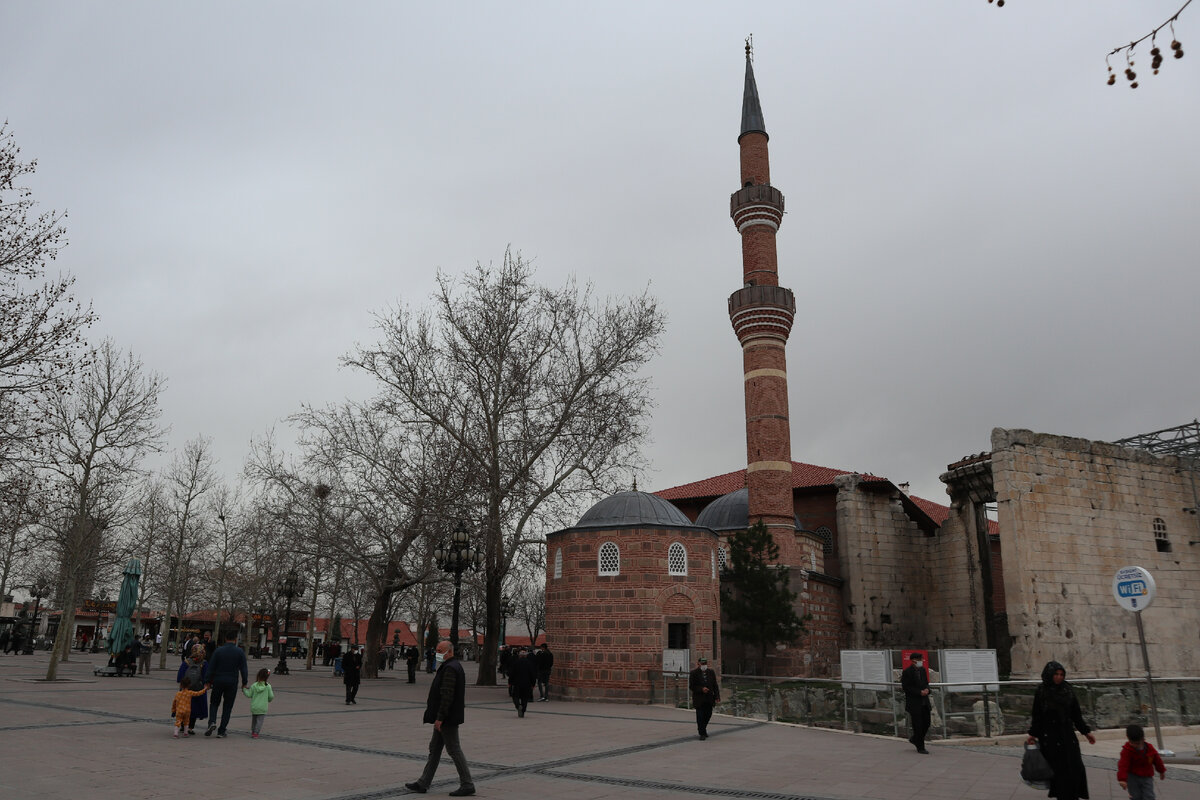 Анкара. Нетурическая столица очень туристической страны. Что тут посмотреть?