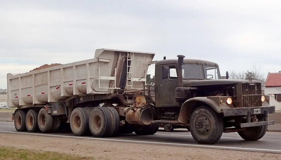 краз 64431 тягач. краз полуприцеп. краз 258. краз полуприцеп. краз полуприцеп.