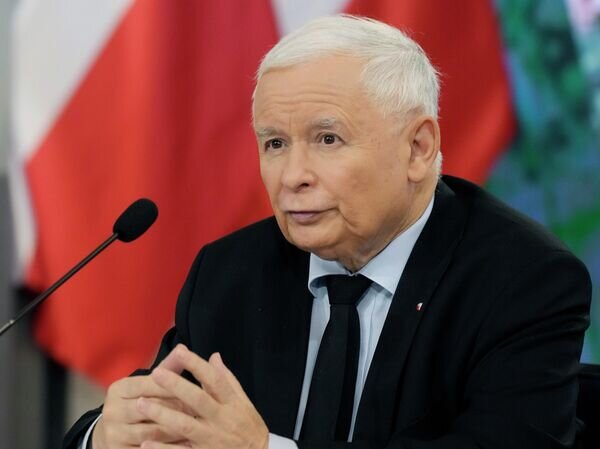   © AP Photo / Czarek Sokolowski