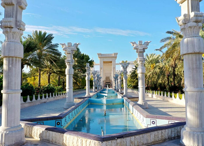 Лучший отель для отдыха в Иране на море - Dariush - на острове Киш. Персидский залив