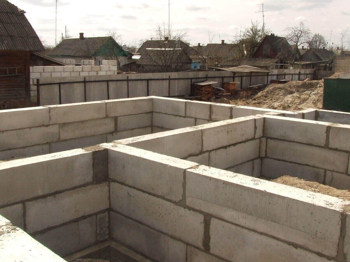 Сборный фундамент