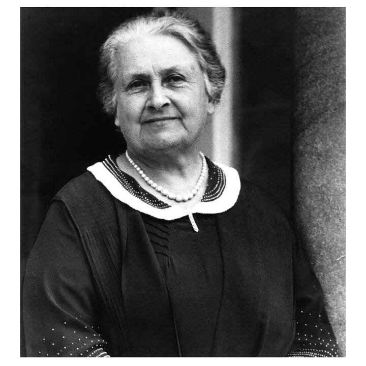 Мария Монтессори (1870-1952) - итальянский врач и педагог