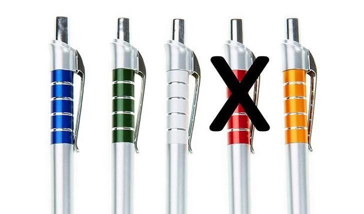 . В Португалии считается неприличным писать красными чернилами