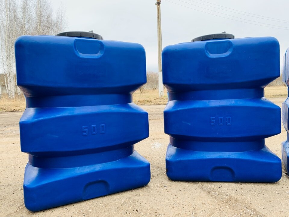 Емкость 500 литров - пример изделия, изготовленного ротационным формованием 