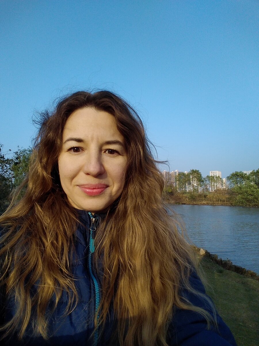 Прогулка у дома.