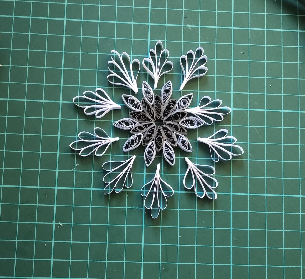 Снежинки в телеграмме. Снежинки в телеграмме. Дидактическая игра снежинки. Снежинки в телеграм. Снежинки в телеграм.