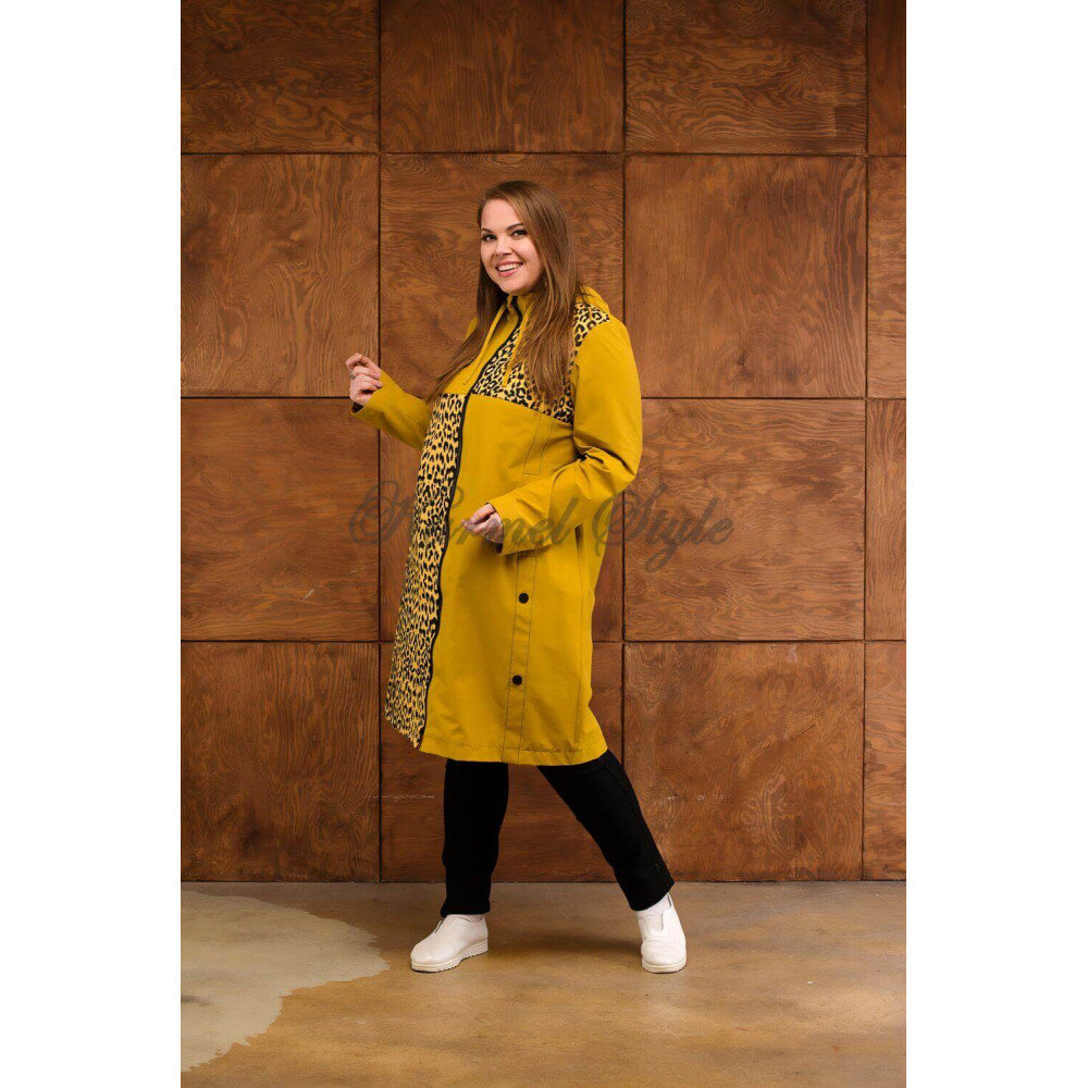 Если вам идут яркие насыщенные цвета, можете смело включать их в гардероб