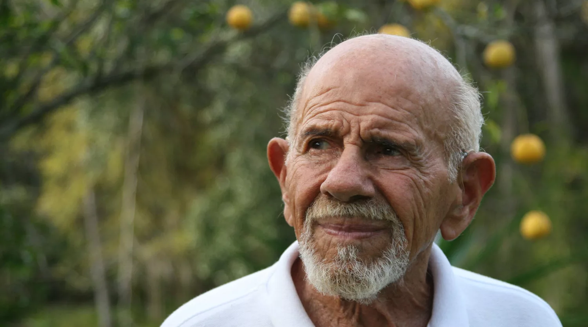 Жак Фреско, отрывок лекции «С этим надо кончать»