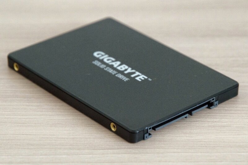 SSD Sata 2.5 дюйма