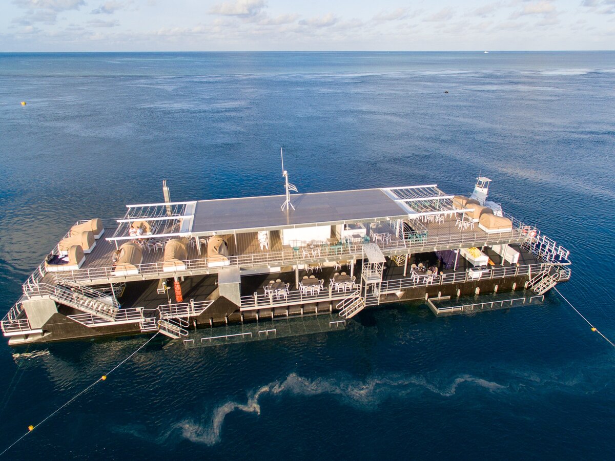 Источник фото: https://cruisewhitsundays.imgix.net/2019/09/DJI_0059.jpg?fit=crop