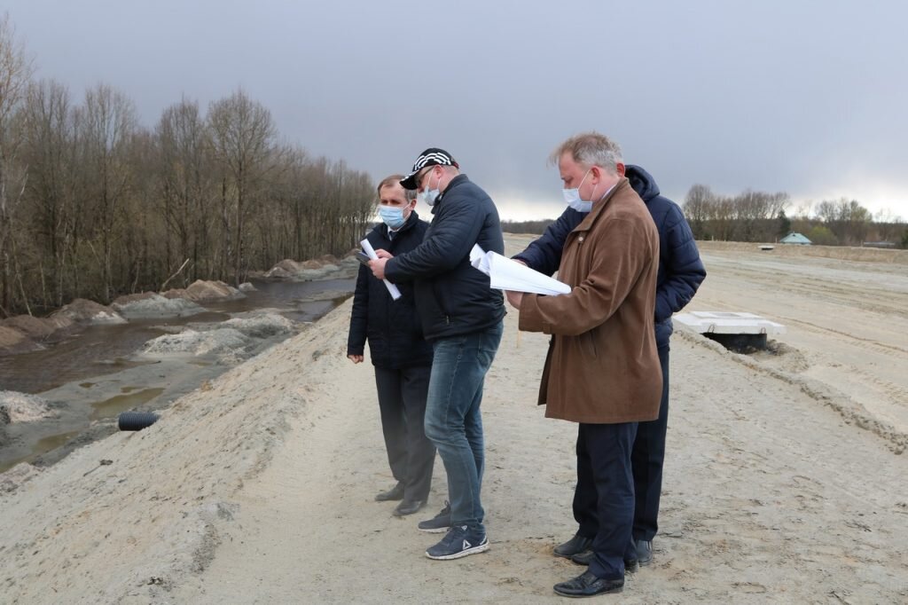 Новый путь брянской. Новый путь брянской. Размыло новую дорогу в брянск 1. Новая дорога брянск 1. Томак евгений васильевич брянский камвольный комбинат.