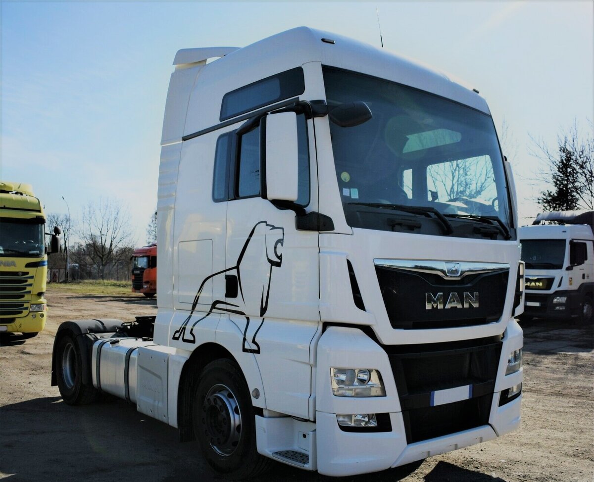 MAN TGX - не значит старый. Самый удобный грузовик с пробегом 45000 км.  Главная проблема двигателя. | Моли Шоп Драйв | Дзен