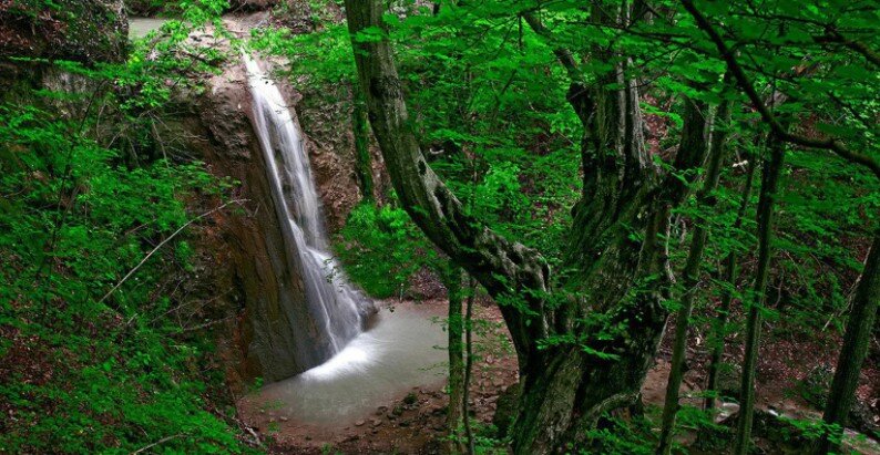 Ускутские водопады в Алуште