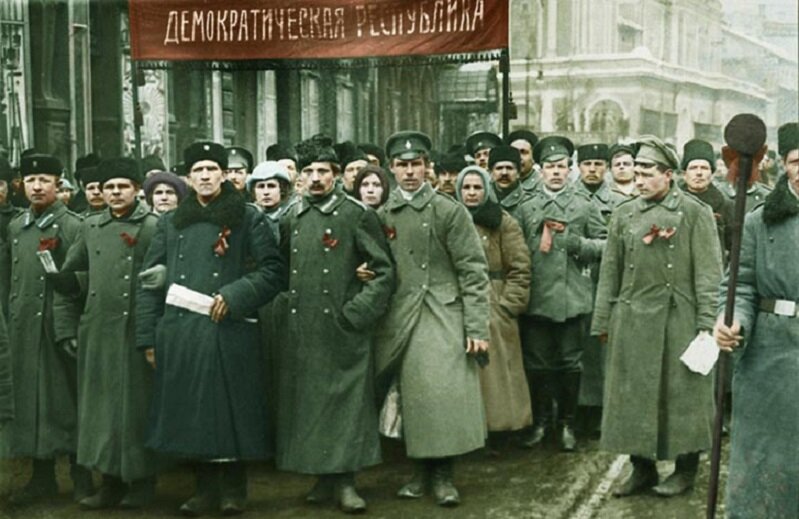Одна из демонстраций в феврале 1917 года