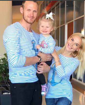 Вот такая счастливая семья была. Фото из открытого источника