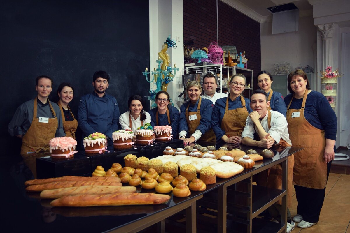 Сказали улыбаться)) 