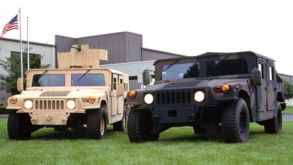 HMMWV M998