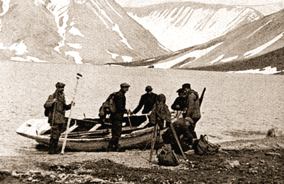 Пребывание экспедиции в проливе Маточкин Шар. начало исследования пролива