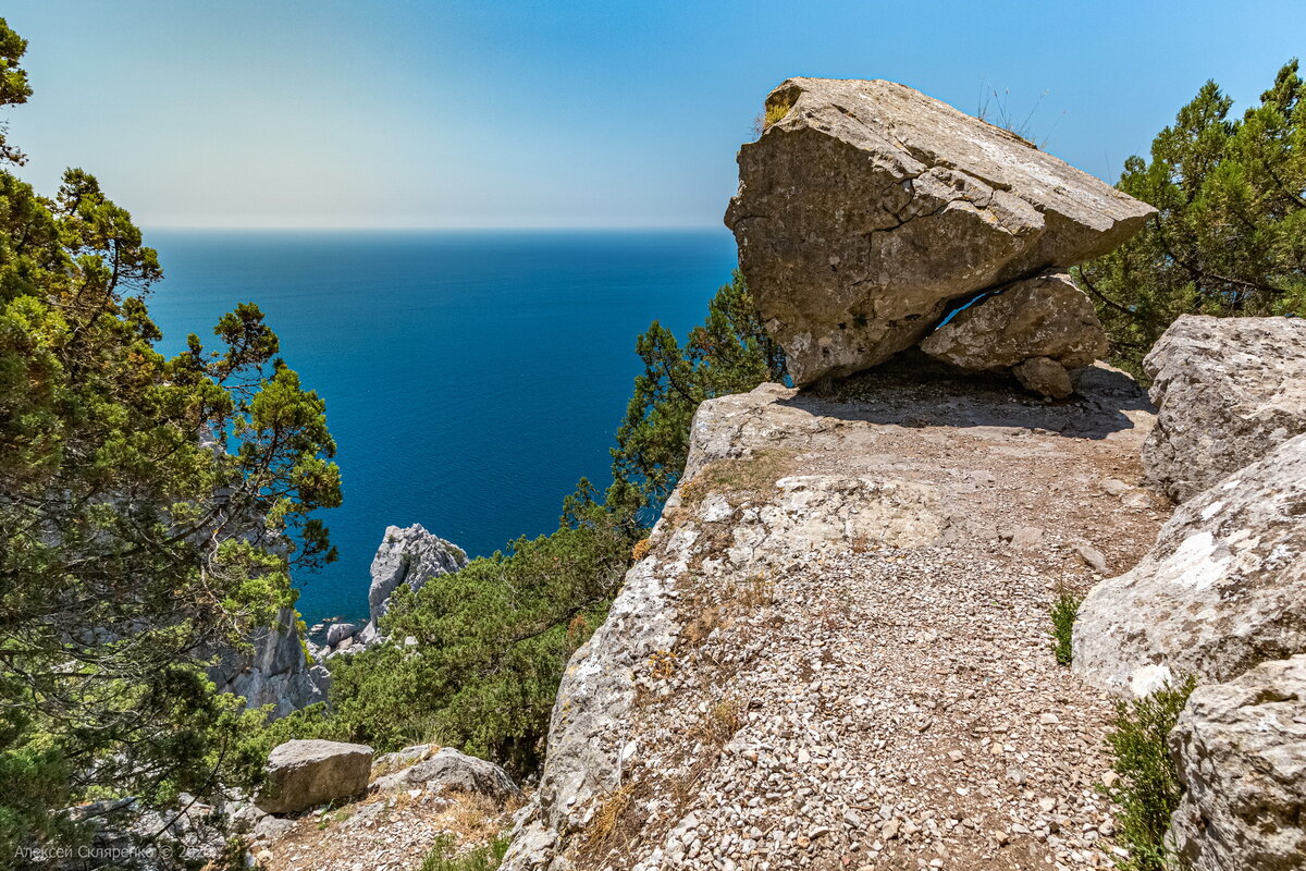 гора в виде кошки в крыму