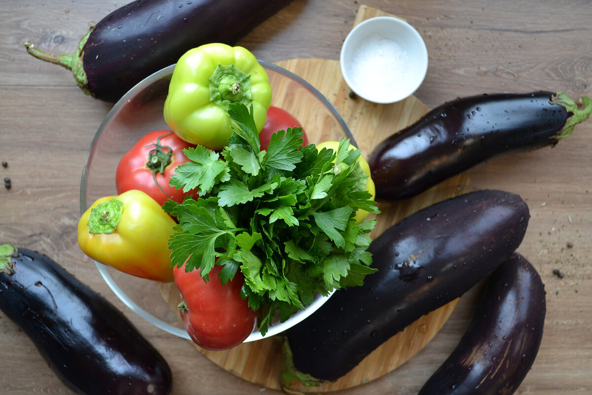 Салат из печеных баклажанов – без лука, чеснока и чили | Brahma Food –  саттвичная кухня | Дзен