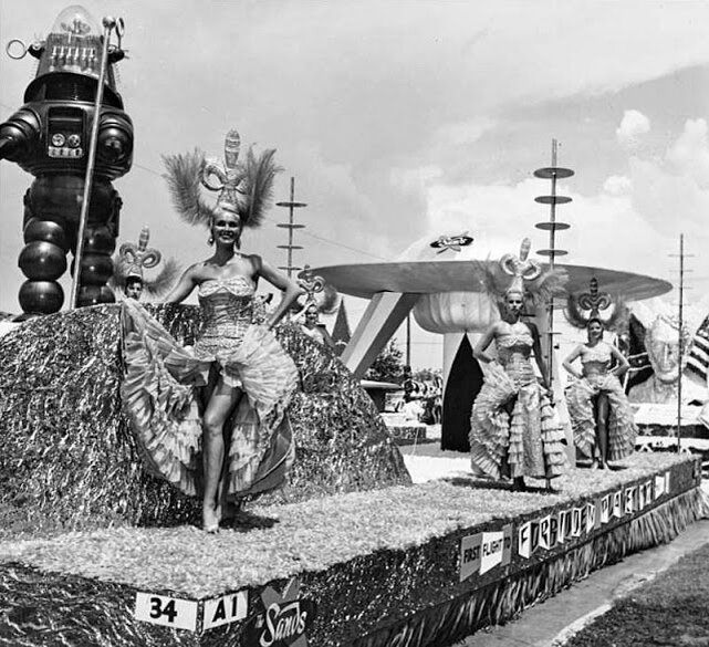 Робби робот на запретной планете отеля Сэндс плывет на парад Хеллдорадо