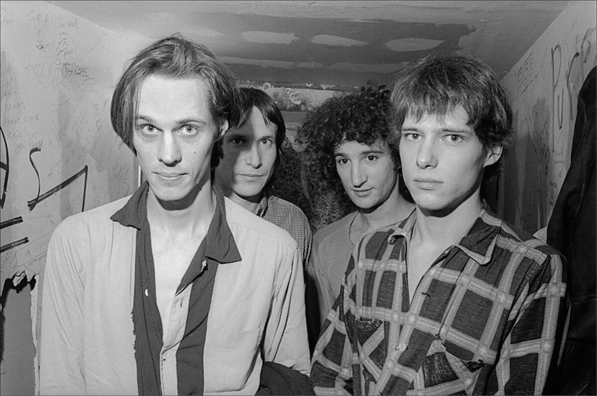 Television рок группа. Television Band 1977. Television Marquee Moon. Marquee группа музыкальная.