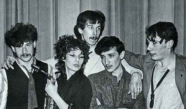 Жанна Агузарова и группа "Браво". Фото с сайта uznaivse.ru