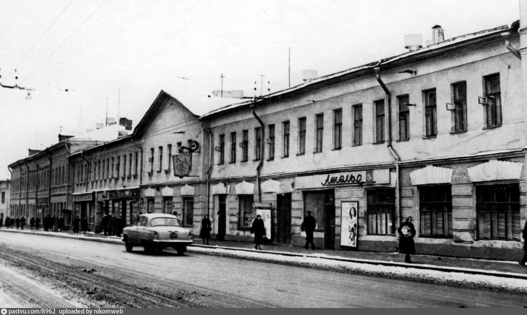 Улица Чернышевского, 1962 - 1965 г. Источник pastvu.com.