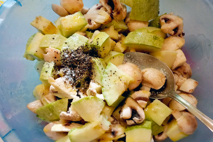 Листайте далее