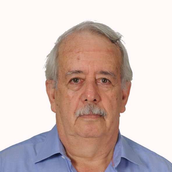 В представлении большинства россиян Колумбия – страна, с прямо скажем, сомнительной репутацией, где-то на противоположной стороне глобуса. Эдакий край географии, куда не ступала нога соотечественника. Вероятно, и колумбийцы о России мало что знают. Но, совершенно точно, есть в этой далёкой стране человек, который искренне любит Санкт-Петербург и наш Педиатрический университет. Зовут его Луис Маурисио Дуарте Вергара и он один из лучших детских хирургов Колумбии. 