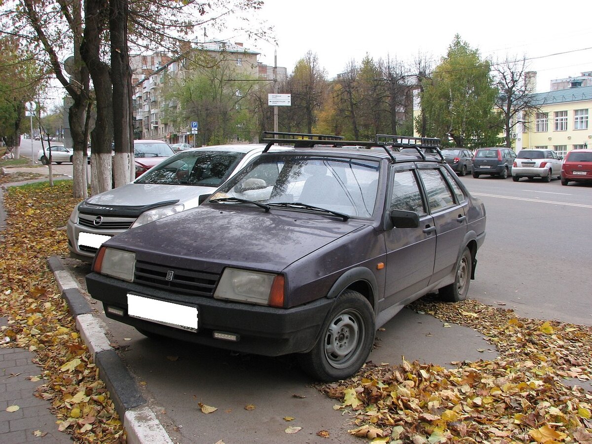 Что бывает, когда покупаешь Renault Logan из под такси? Отзыв реального  владельца | Авто I Auto | Дзен