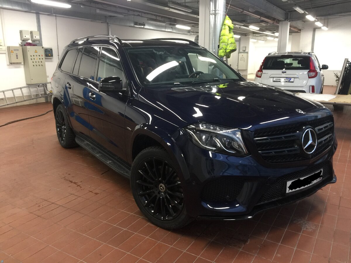 Черные матовые диски r20 Mercedes GLS