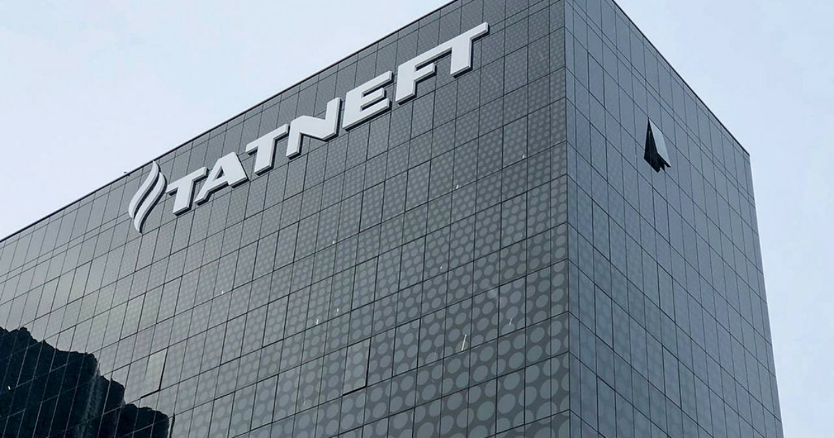 Годовая доходность, примерно в среднем 26,4% годовых.  Плюс компания вам ежегодно выплачивает дивиденды. ⠀