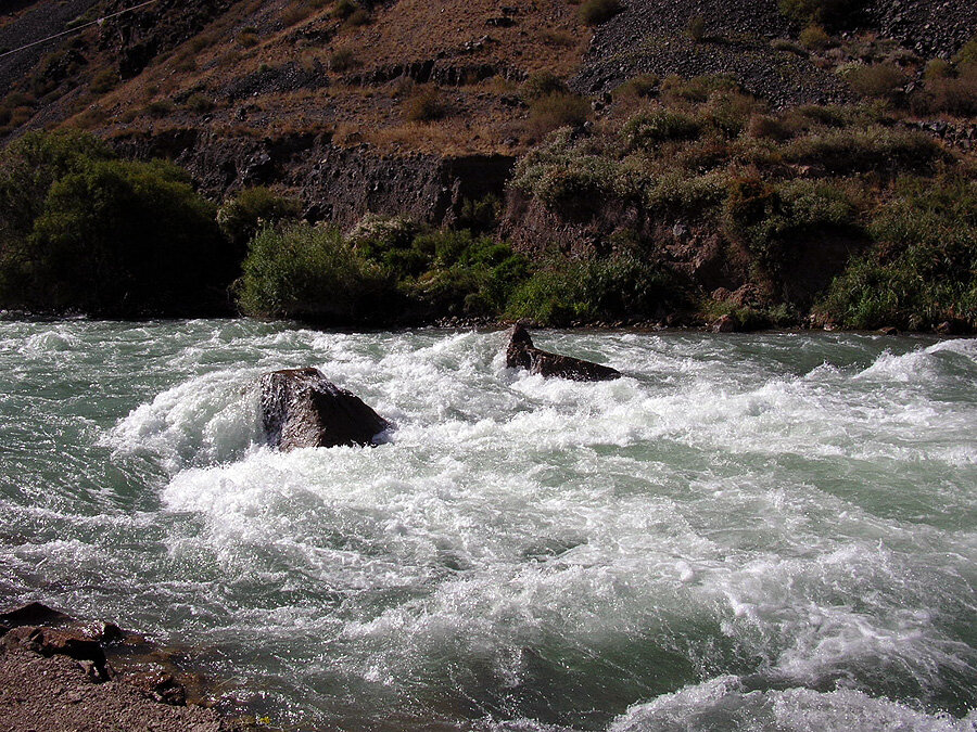 Гвоздь программы – створ между камнями