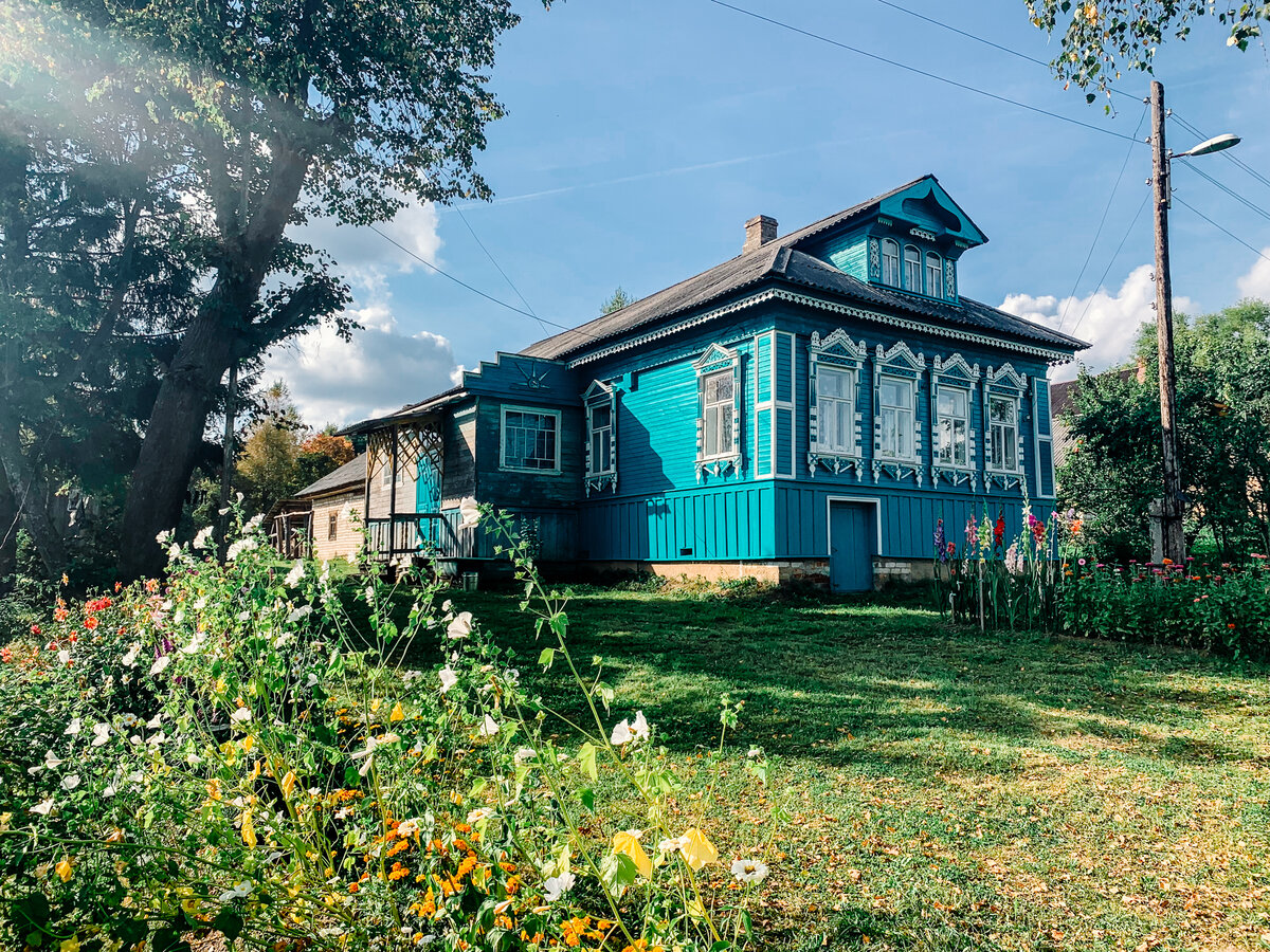Обычный деревенский дом из Ивановской области.