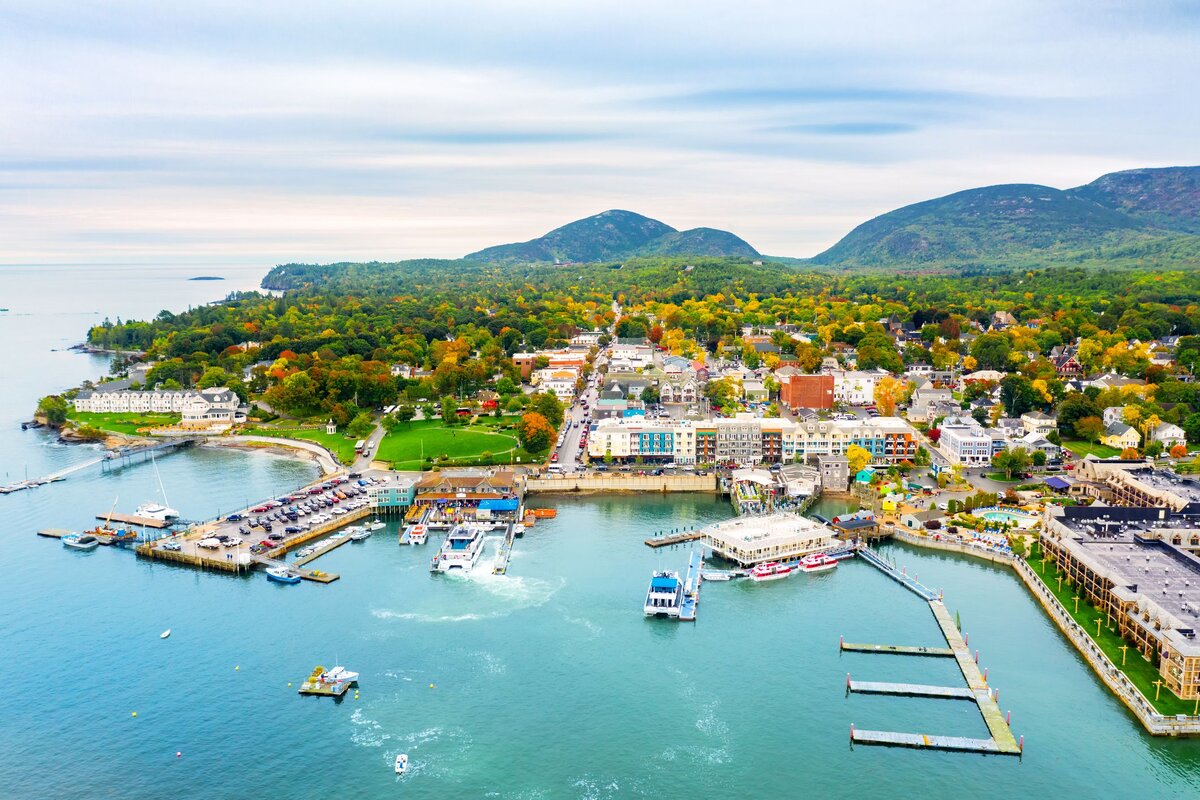 Источник фото: https://www.tripsavvy.com/thmb/kkM6BSZeQbrwo2fftCsnFLHfDDg=/2121x1413/filters:fill(auto,1)/GettyImages-1075643676-5c6afe52c9e77c0001675af7.jpg