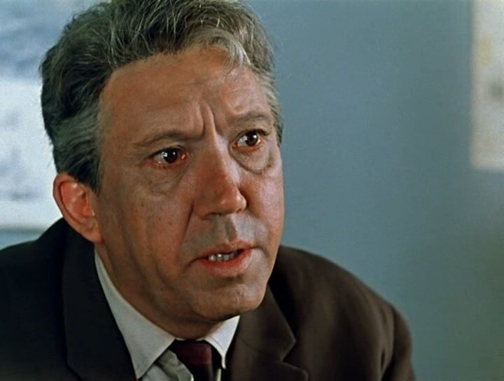 Юрий Никулин в фильме "Старики-разбойники".