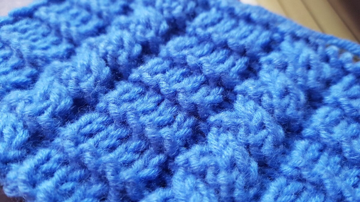 Замечательный пуловер из журнала Simply Knitting и мой мастер-класс по разбору этого рельефного геометрического узора....-2