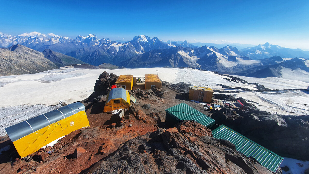 Вт он, наш приют ) 