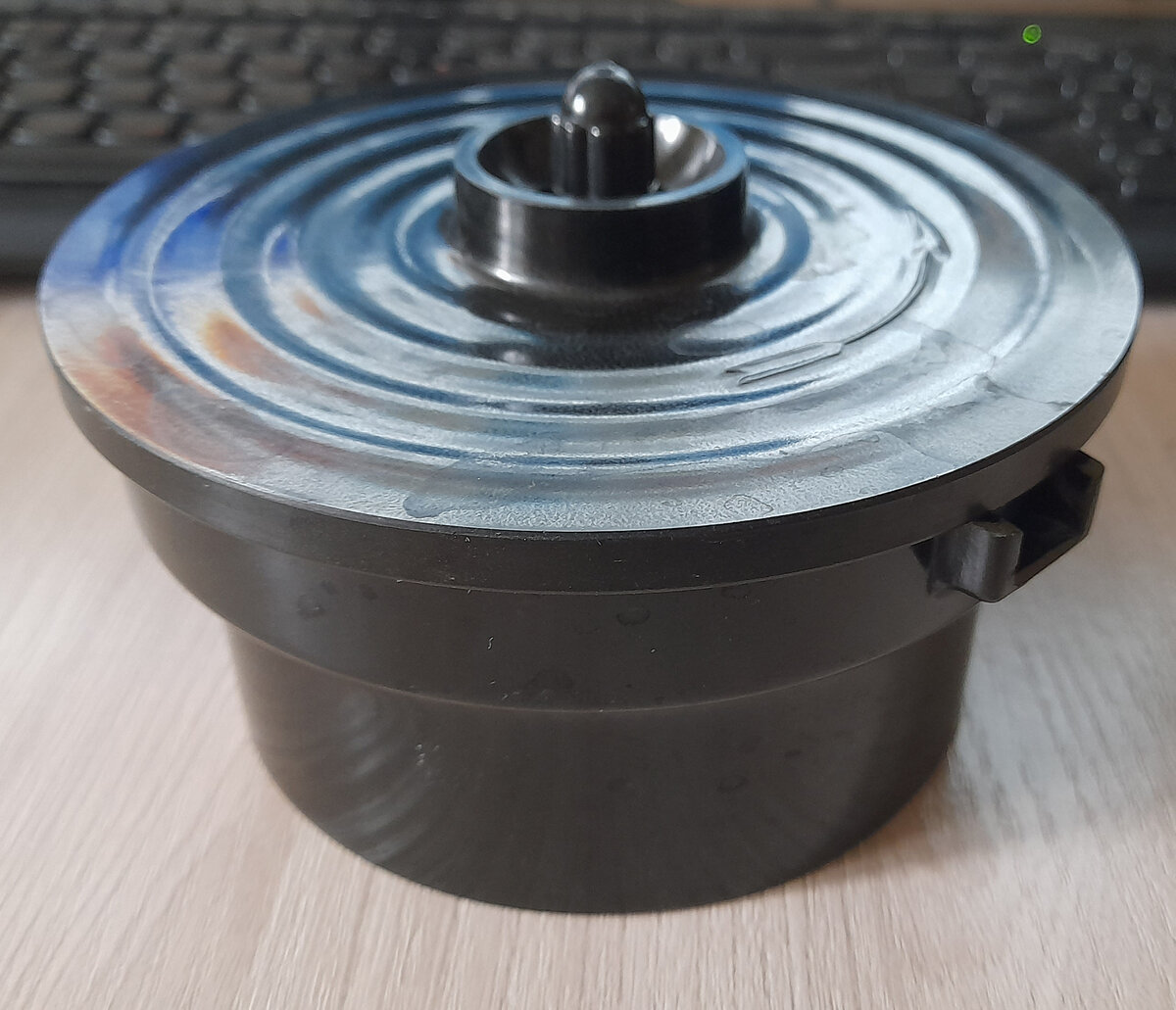 Односпиральный проявочный бачок с односторонней спиралью «улитка»