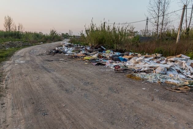 Можно ли запретить сквозной проход через СНТ? 