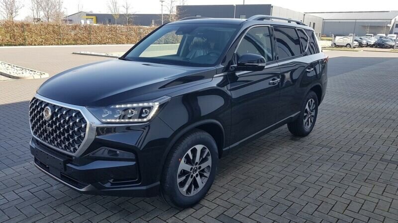 SsangYong Rexton. Источник иллюстрации - Яндекс.Картинки