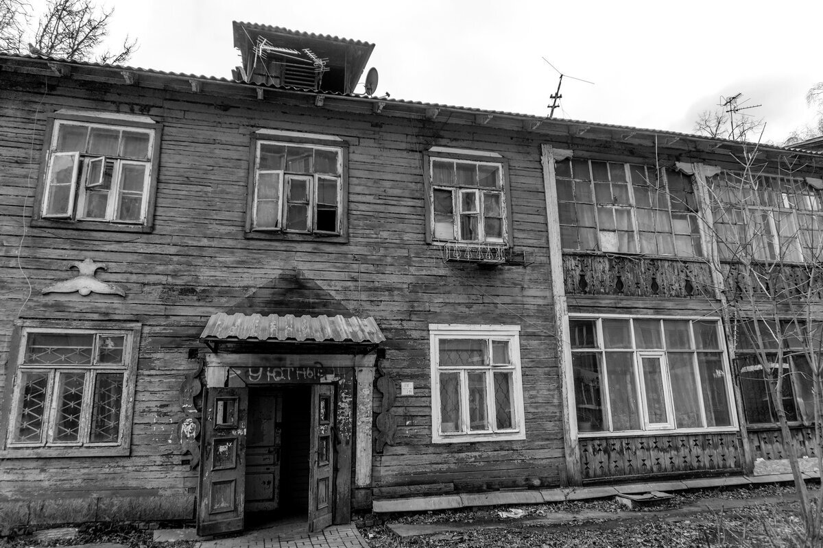Барак москва