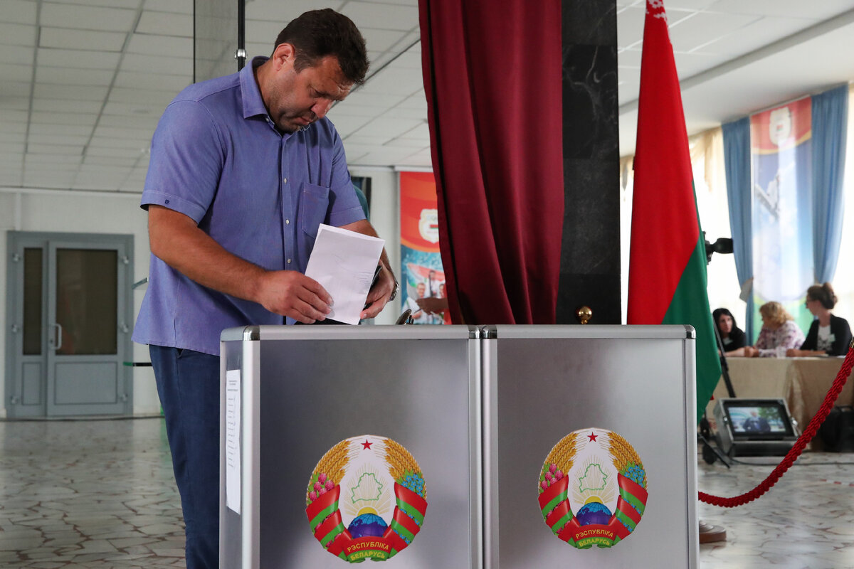 Лукашенко 2015. Выборы в белоруссии 2020. Выборы в беларуси в 2020 лукашенко. Результаты выборов в белоруссии 2020. Выборы в беларуси кандидаты.