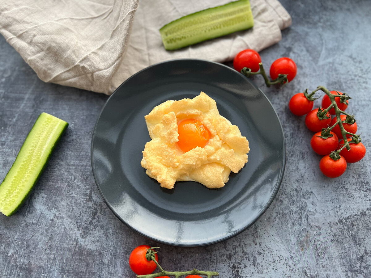 Яичница в облаке (яичница в духовке)