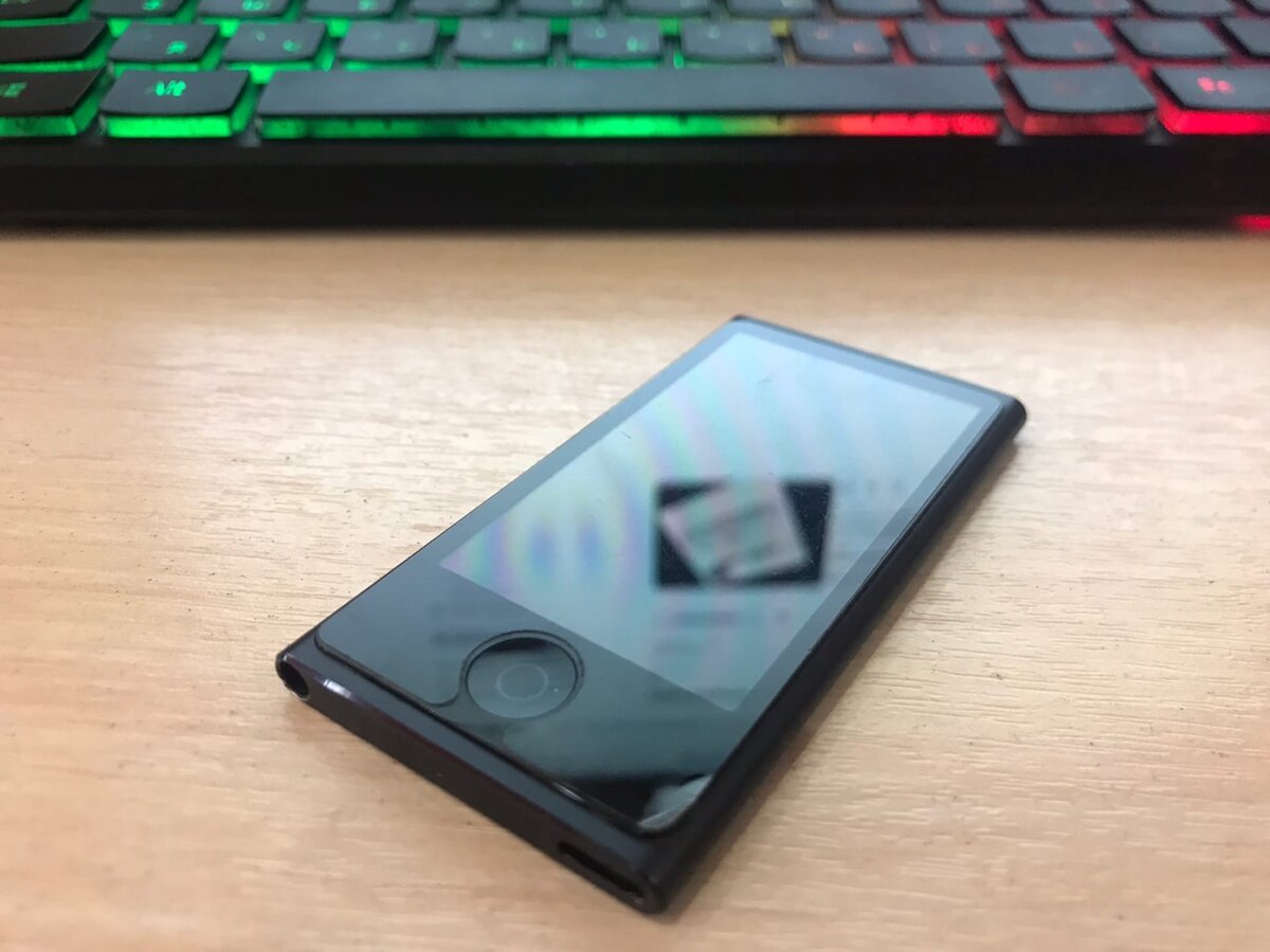 Вид спереди 