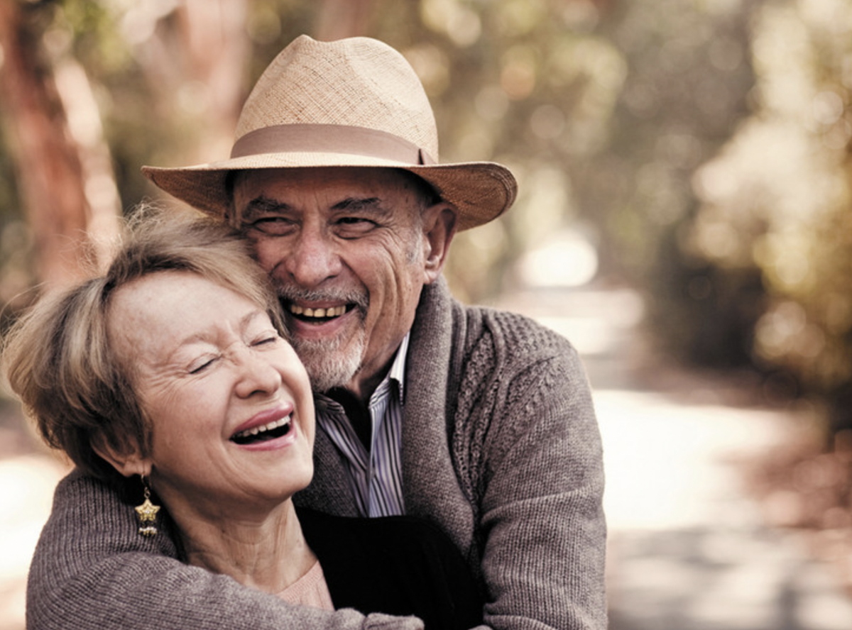 Ирвин Ялом с женой. Источник: marieclaire.ru