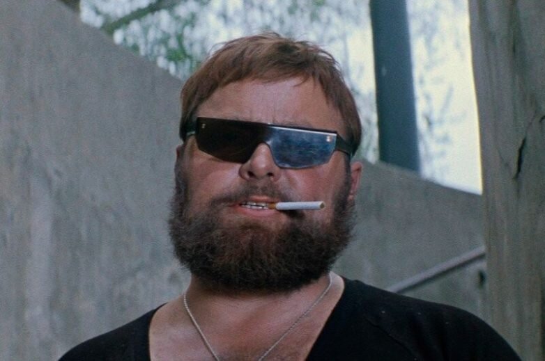 Кадр из фильма «Бриллиантовая рука»