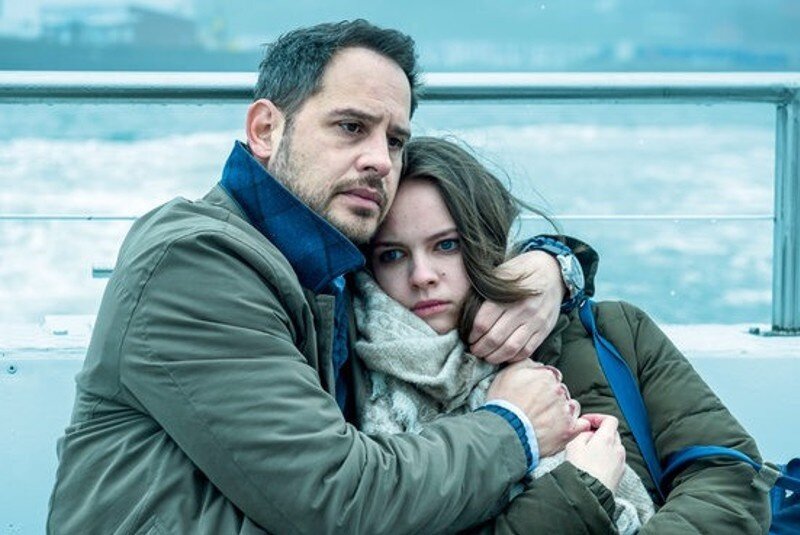 Кадр из фильма "Звонок мертвецу"