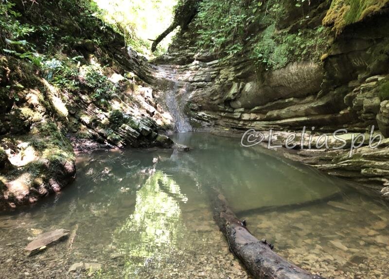 Фото из личного архива. Купель Адама.